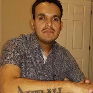 Meet your Posher, Juan